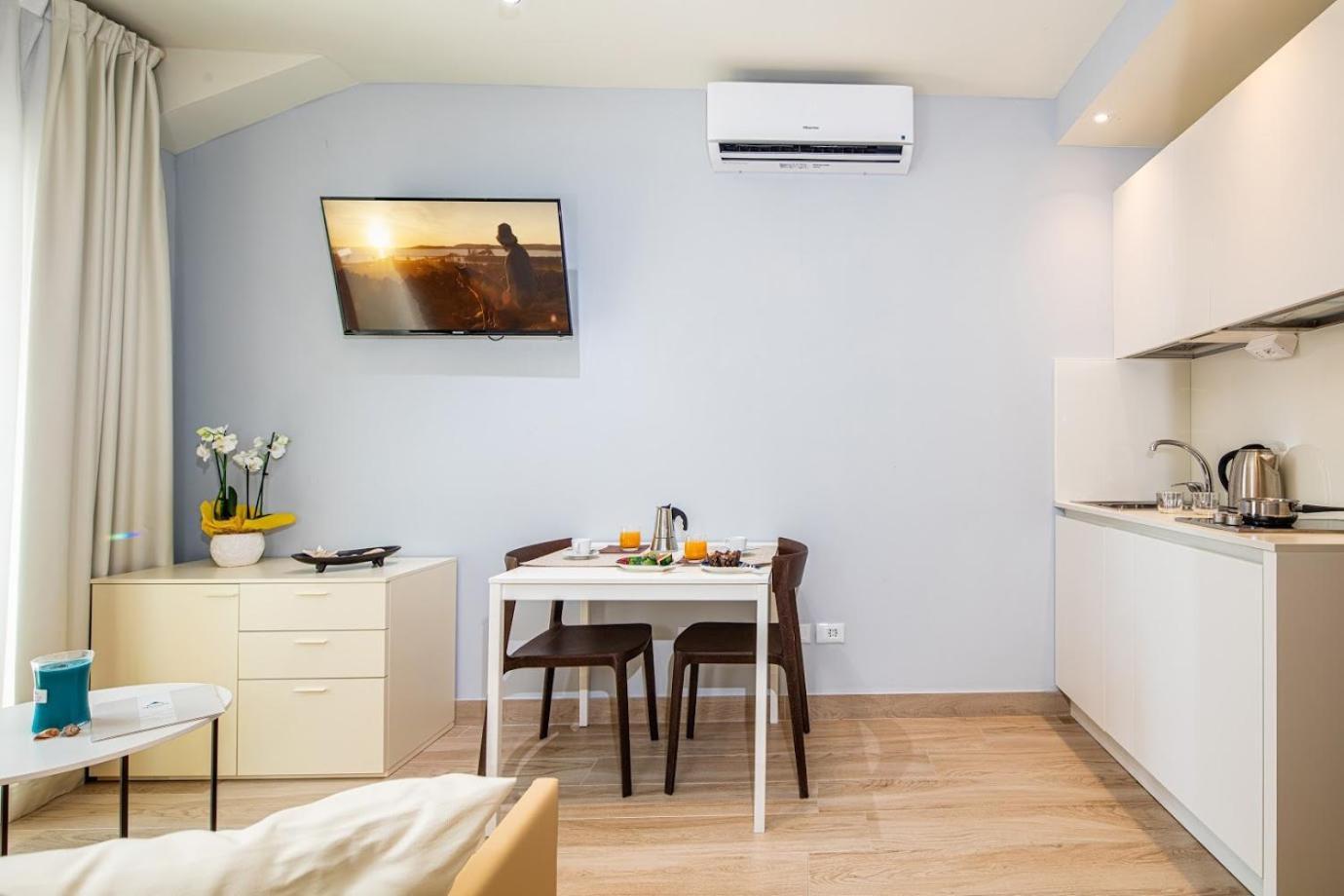Apartment,1216251376:JPEG