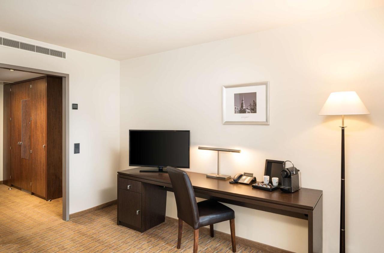 Executive Double Room with lateral river view,1297263574:JPEG