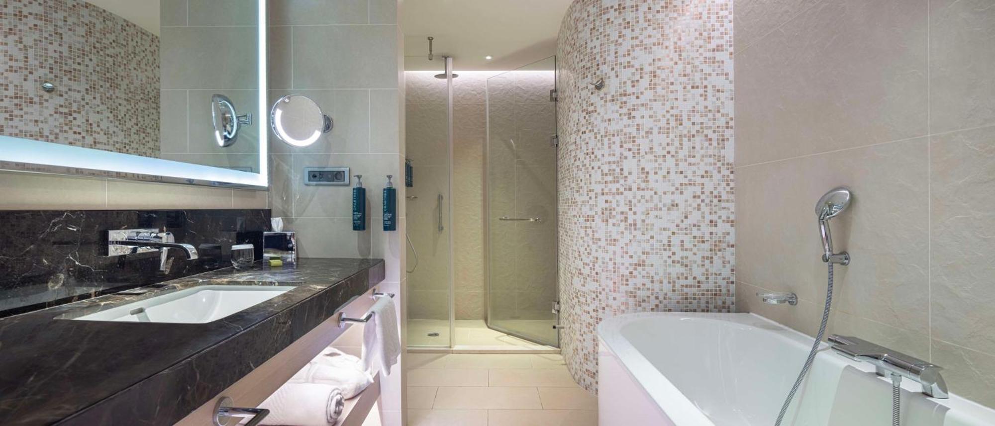 Suite mit 1 Schlafzimmer und Zugang zur Lounge