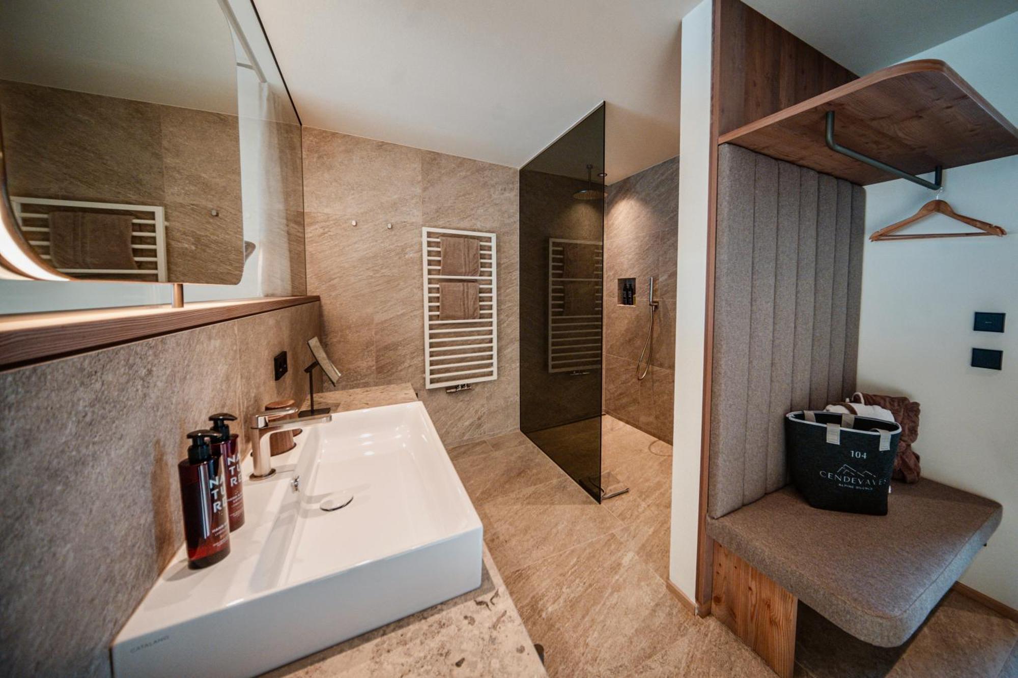Superior Zimmer mit Kingsize-Bett