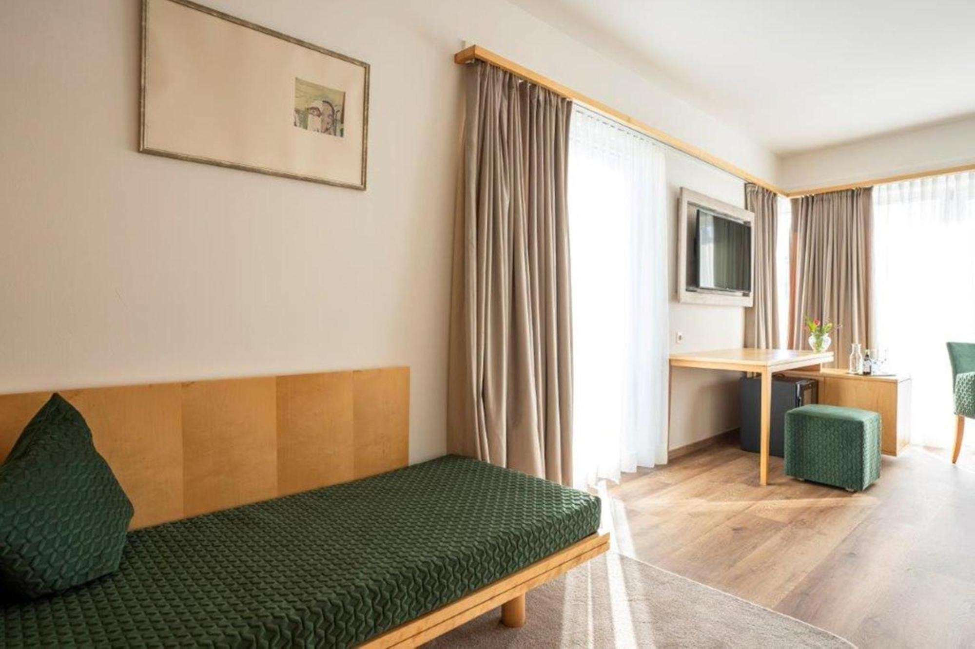 Superior Double Room,1652749604:JPEG