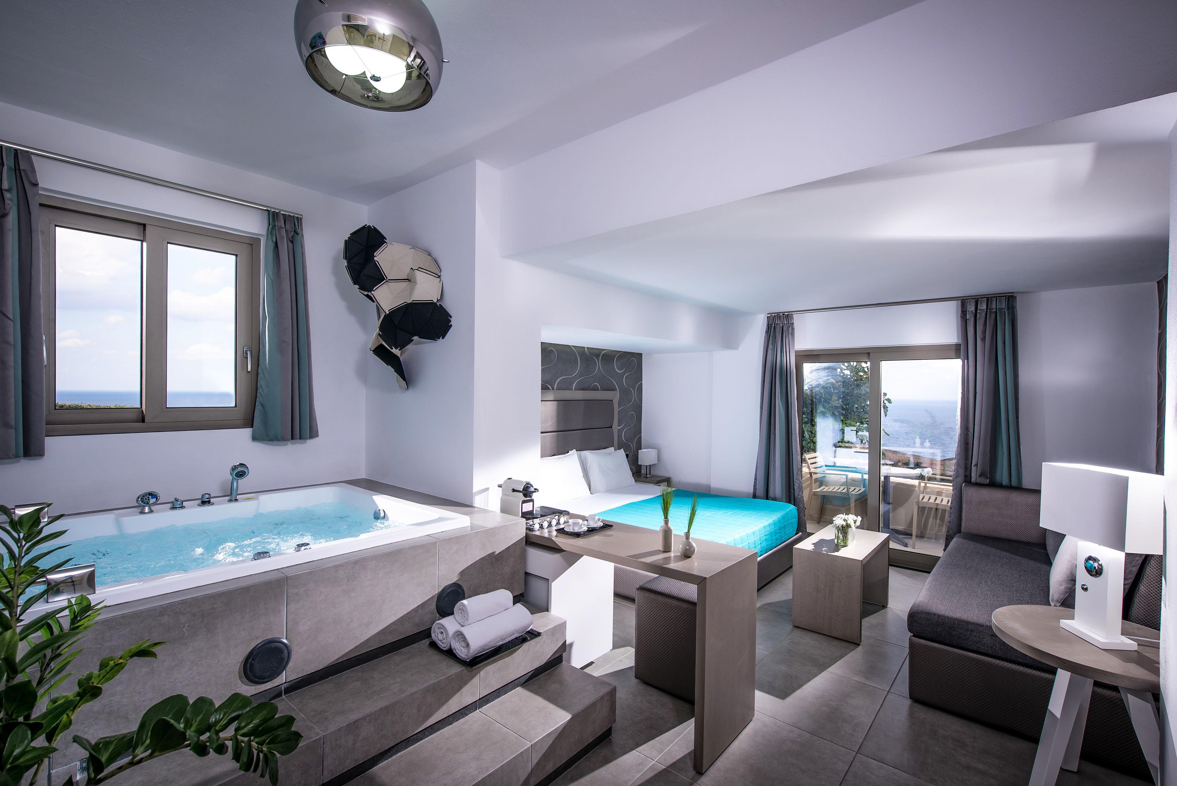 Junior Suite Sea View Spa Bath,342471694:JPEG