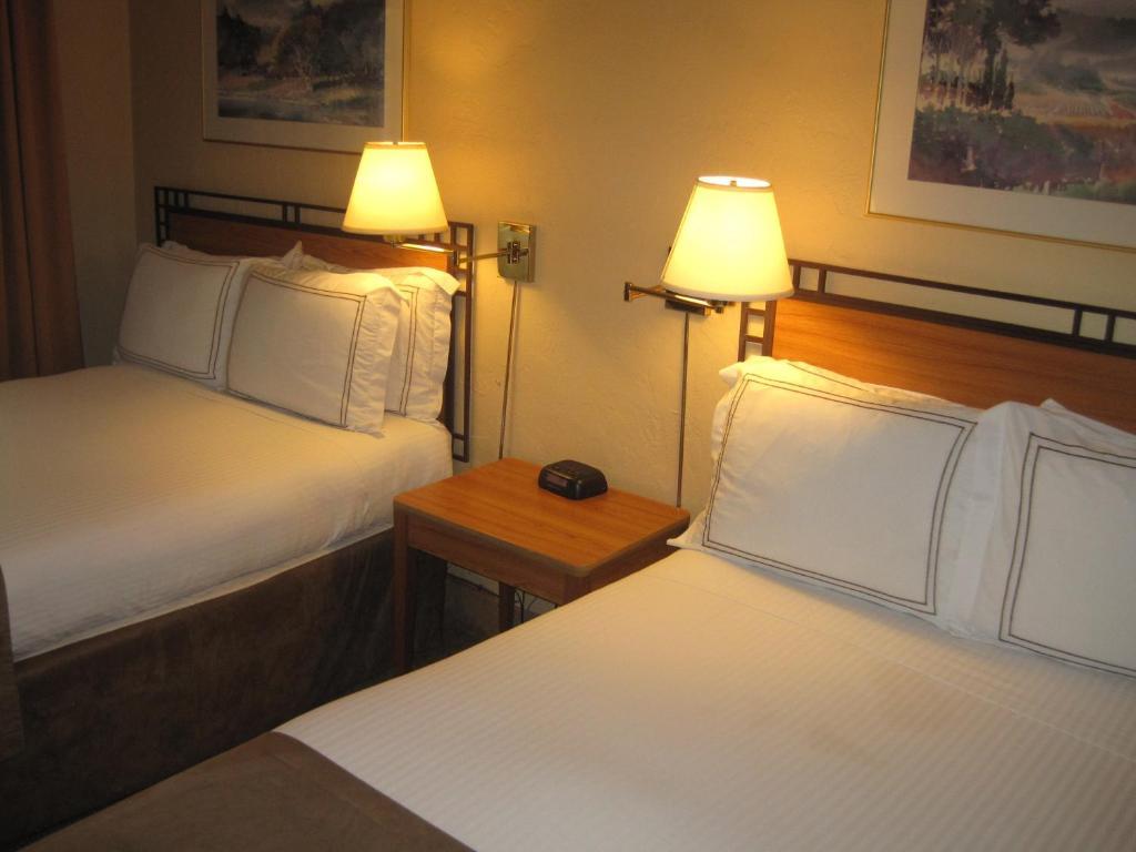 Doppelzimmer mit 2 Doppelbetten - Nichtraucher