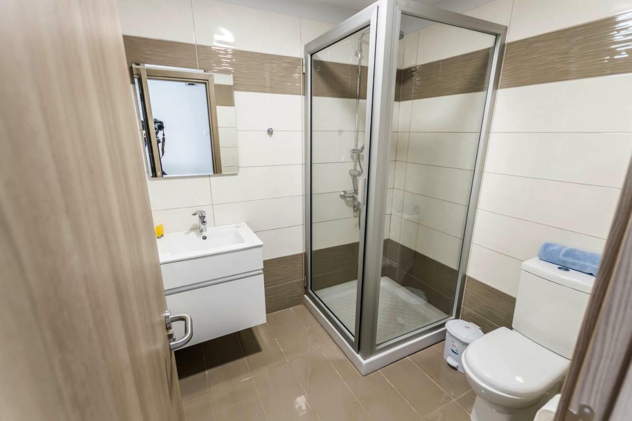 Deluxe Zimmer mit Poolblick