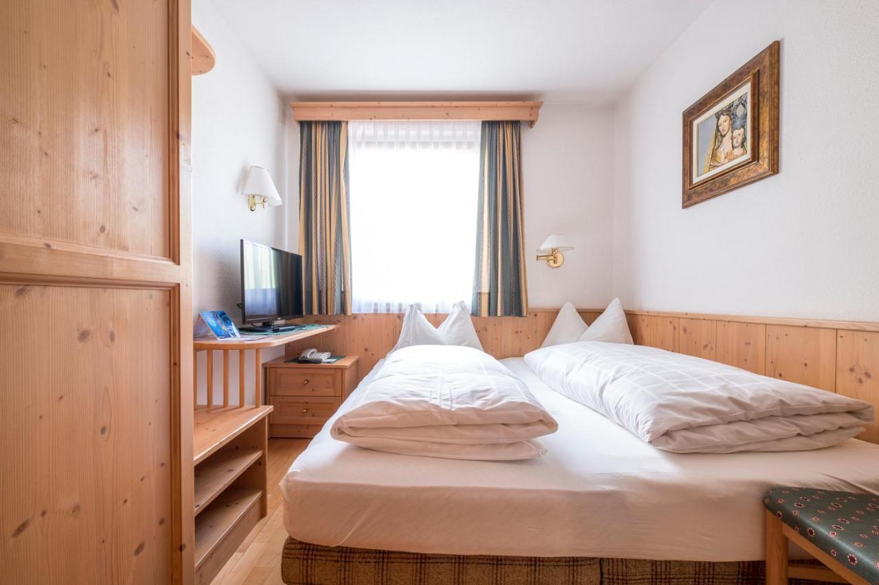 Basic Double Room,958575514:JPEG