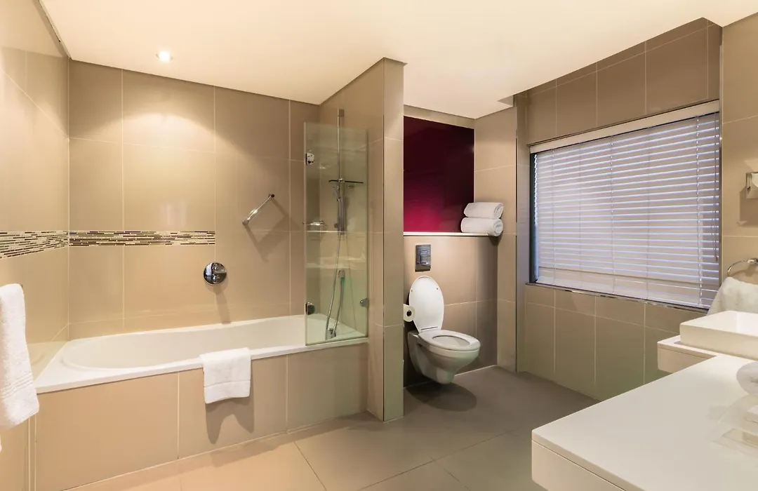Holiday Inn Johannesburg-Rosebank By Ihg-1