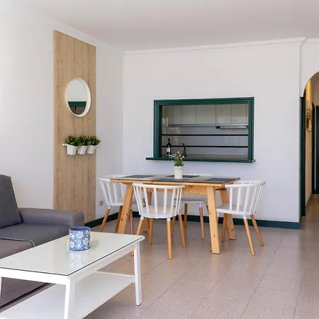 Apartamentos La Tegala-3