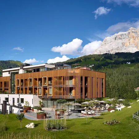 Hotel Badia Hill-3