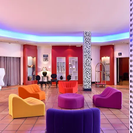 Hotel Arles Plaza-2