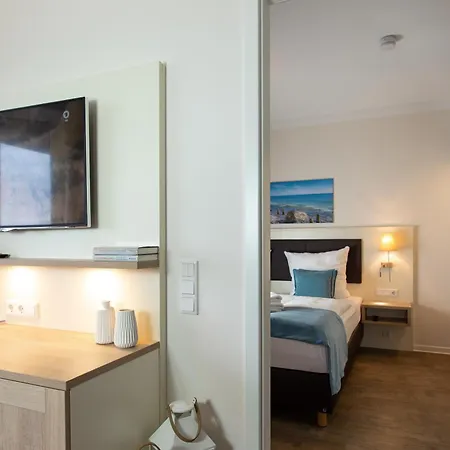 Aparthotel Waterkant Suites direkt am Meer mit Wellnessbereich-2