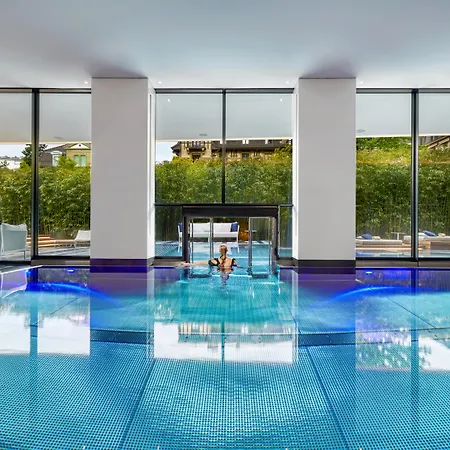 Royal Savoy Hotel & Spa-2