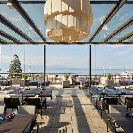 Royal Savoy Hotel & Spa-3